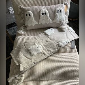 Rachel Zoe Viral and Rare Neutral Colored Ghost Throw and Matching Pillow